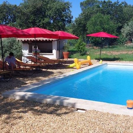 Location A La Semaine Daire Néoules Dış mekan fotoğraf