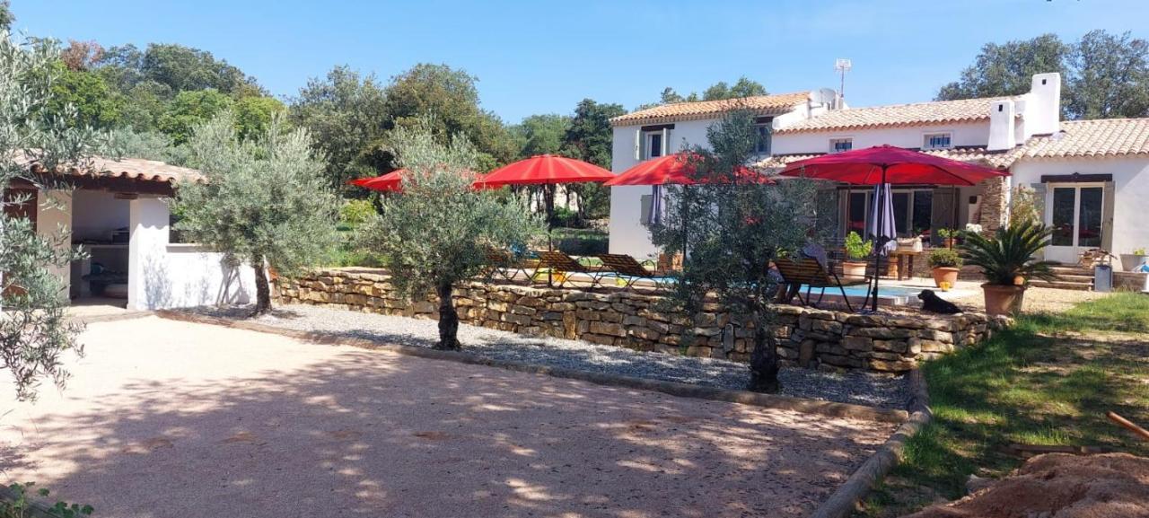 Location A La Semaine Daire Néoules Dış mekan fotoğraf